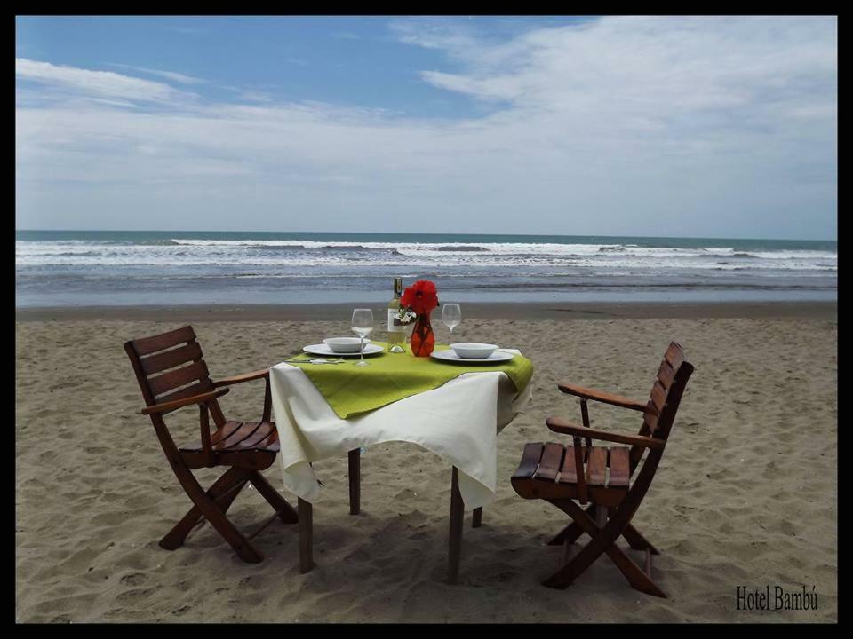 Hotel Bambu Canoa Exterior photo